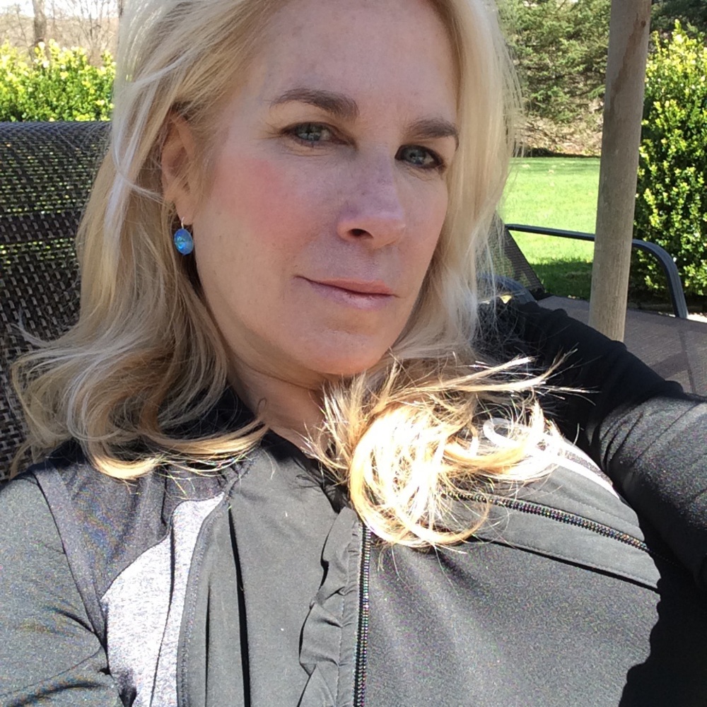 Meet your Posher, Melissa